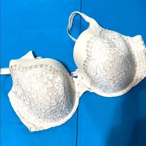 NWOT body by Victoria bra in sparkly fancy white